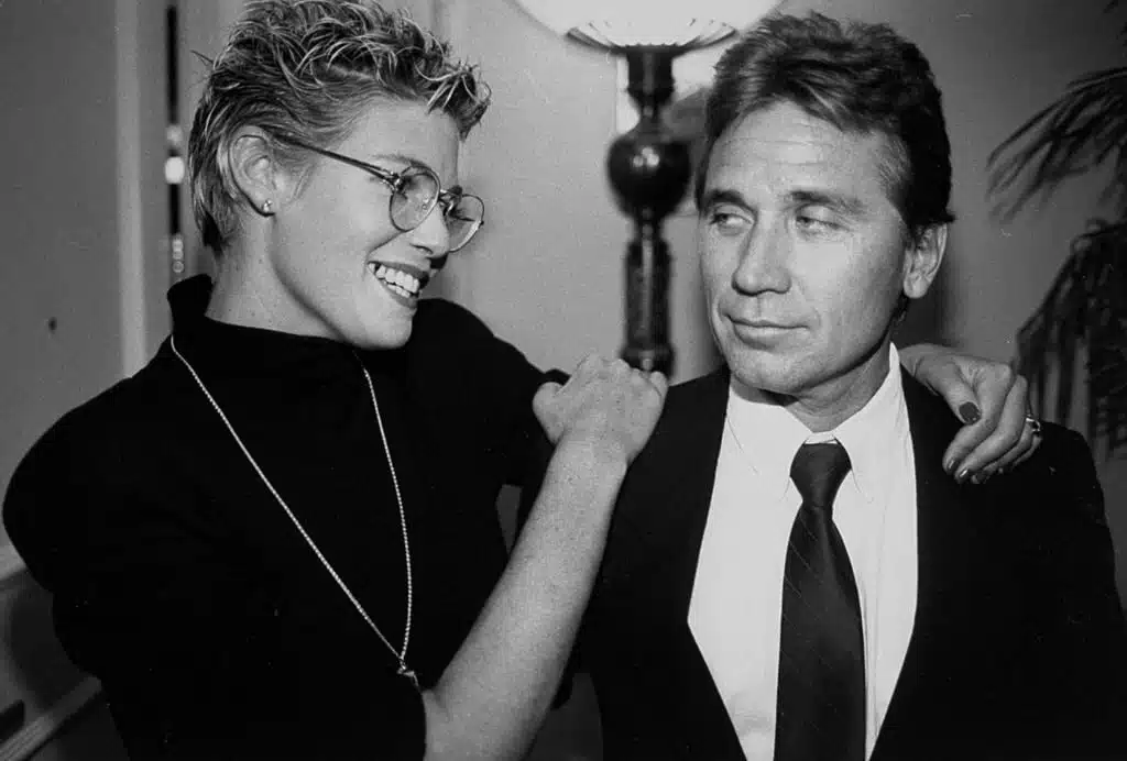 Who Is Melanie Leis? Bartender and Kelly McGillis’ Ex-Wife melanie leis